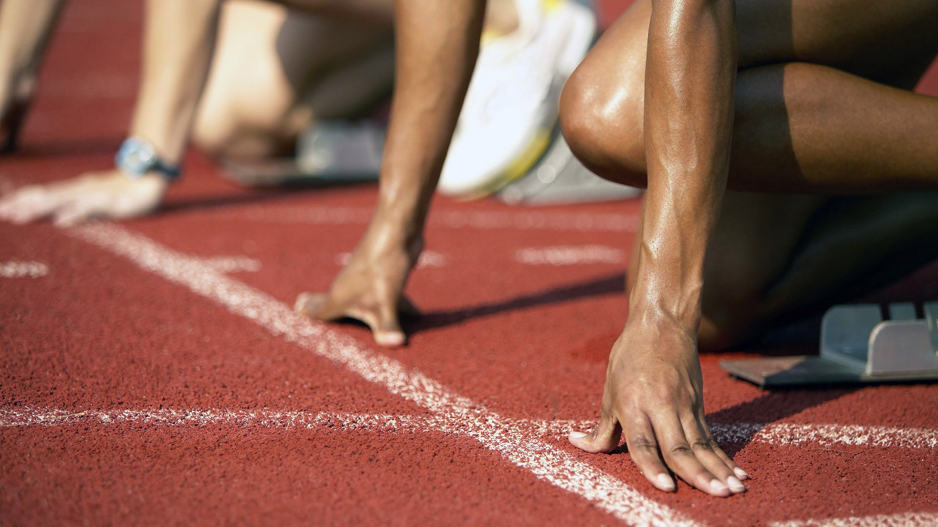 英超争冠焦点战，绿茵场上的沙特终结伊朗式博弈