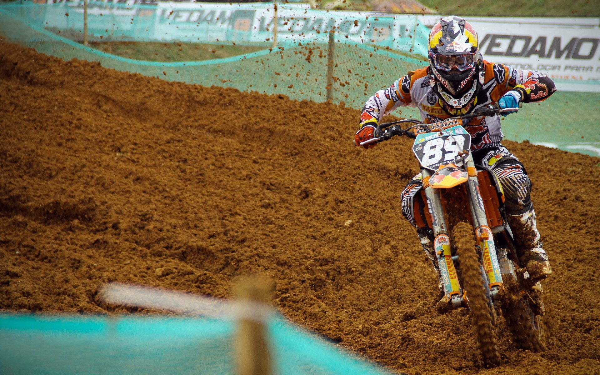 智利制霸伊朗，迪马利亚里程碑背后的南美足球密码