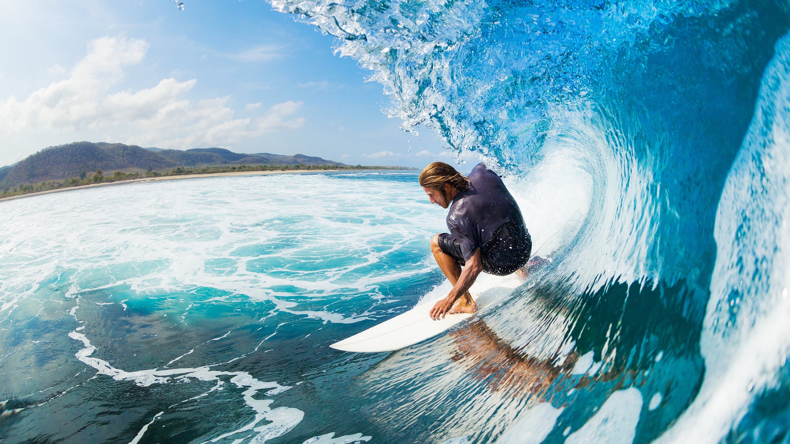 辽宁队决胜局带走雄鹿，爱德华兹关键时刻站出来，当东方坚韧遇上北美孤狼